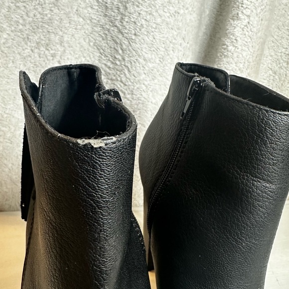 Express Black Vegan Leather Ankle Zip Bootie Womens Size 9 Peep Toe Whipstitch - Picture 5 of 7